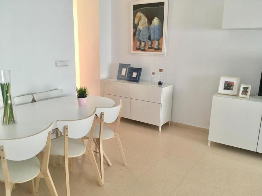 Apartamento - Playa El Campello Urbanizacion Jardin Del Mar Екстериор снимка